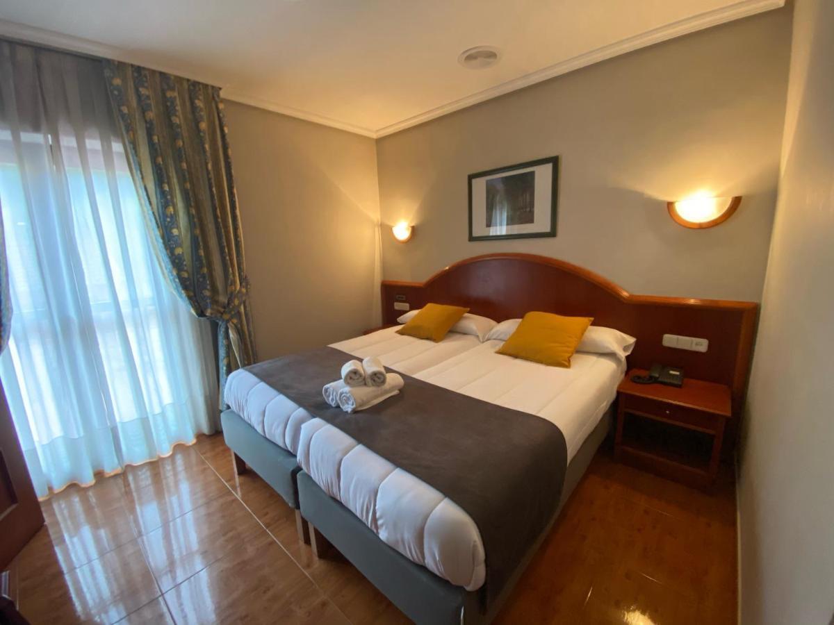 Hotel - Apartamentos Peña Santa Benia De Onis Exterior foto