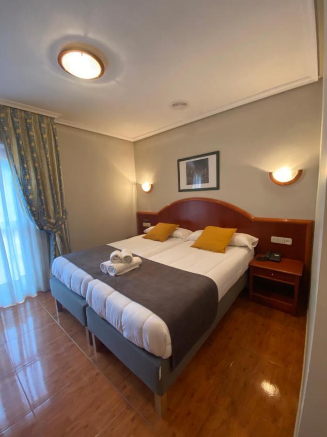 Hotel - Apartamentos Peña Santa Benia De Onis Exterior foto